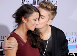 PICTURES: Bieber Wins Big At AMAs.. 