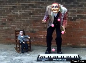 Worldsfastestpianojuggler