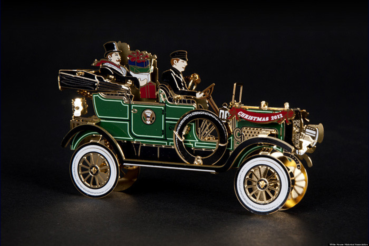 white house christmas ornaments 1981 2012 photos huffpost white house christmas ornaments 1981 2012 photos huffpost
