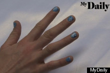 DIY Nail Art: Sweet Snowflakes