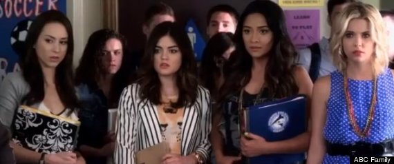 PRETTY LITTLE LIARS SEASON 3
