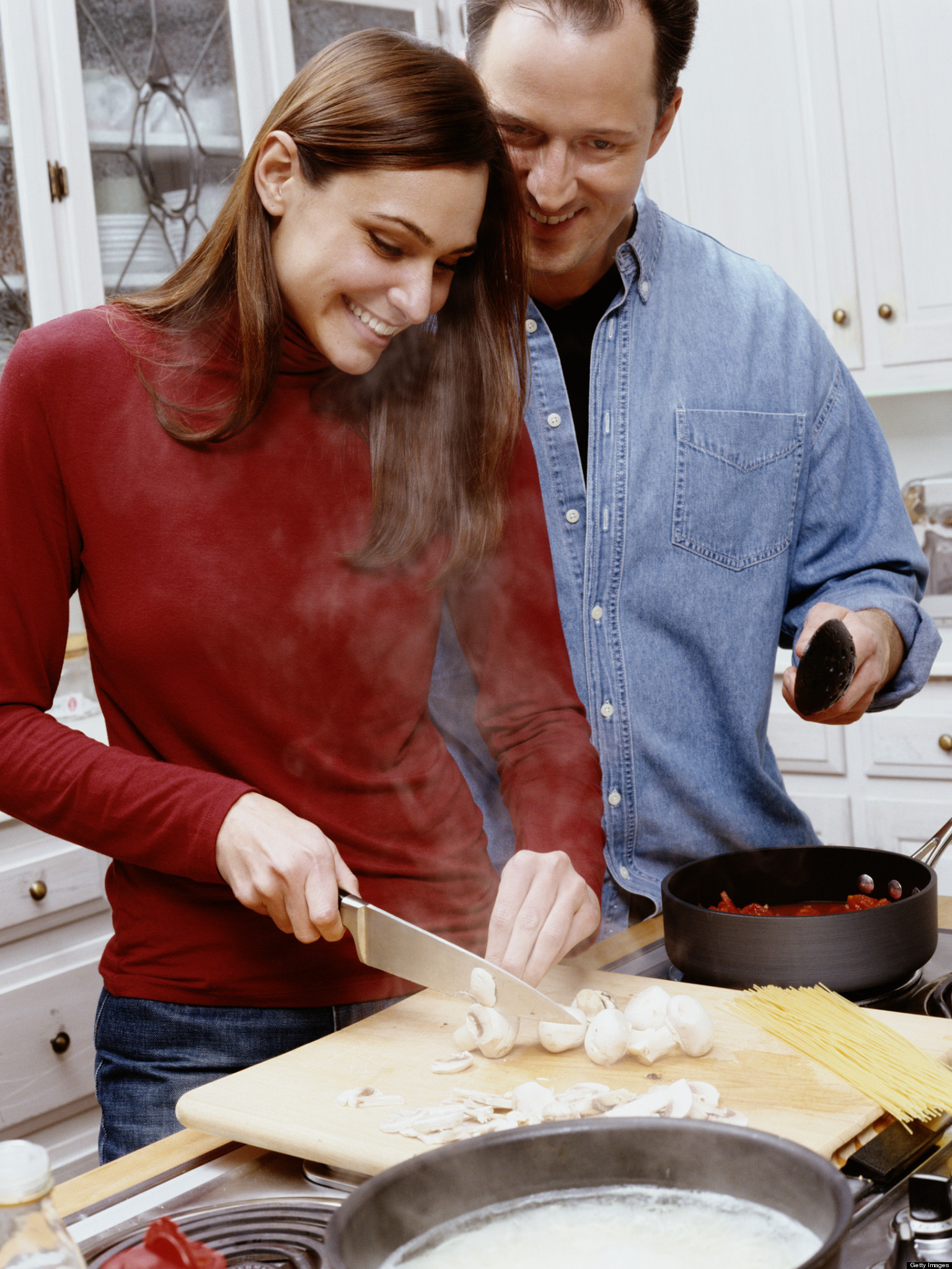 Cinco trucos de cocina fáciles para hacer tus comidas aún más ricas