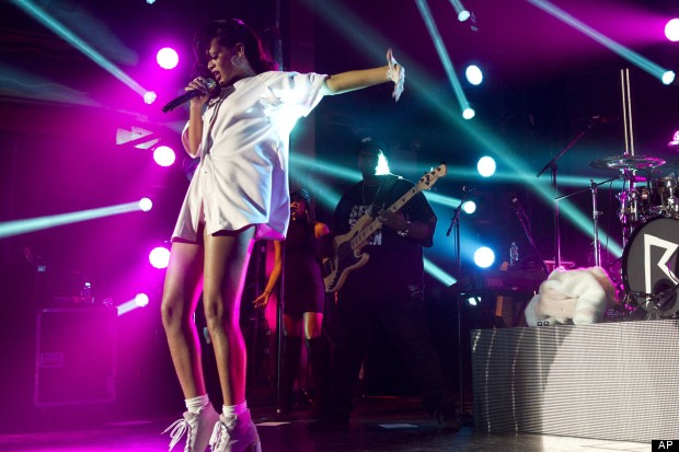 rihanna_concert