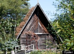 PHOTOS: 11 Charming Hotel Wedding Chapels