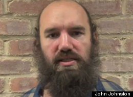 Jeremy Toombs Performs 'The Alleppey Express'
