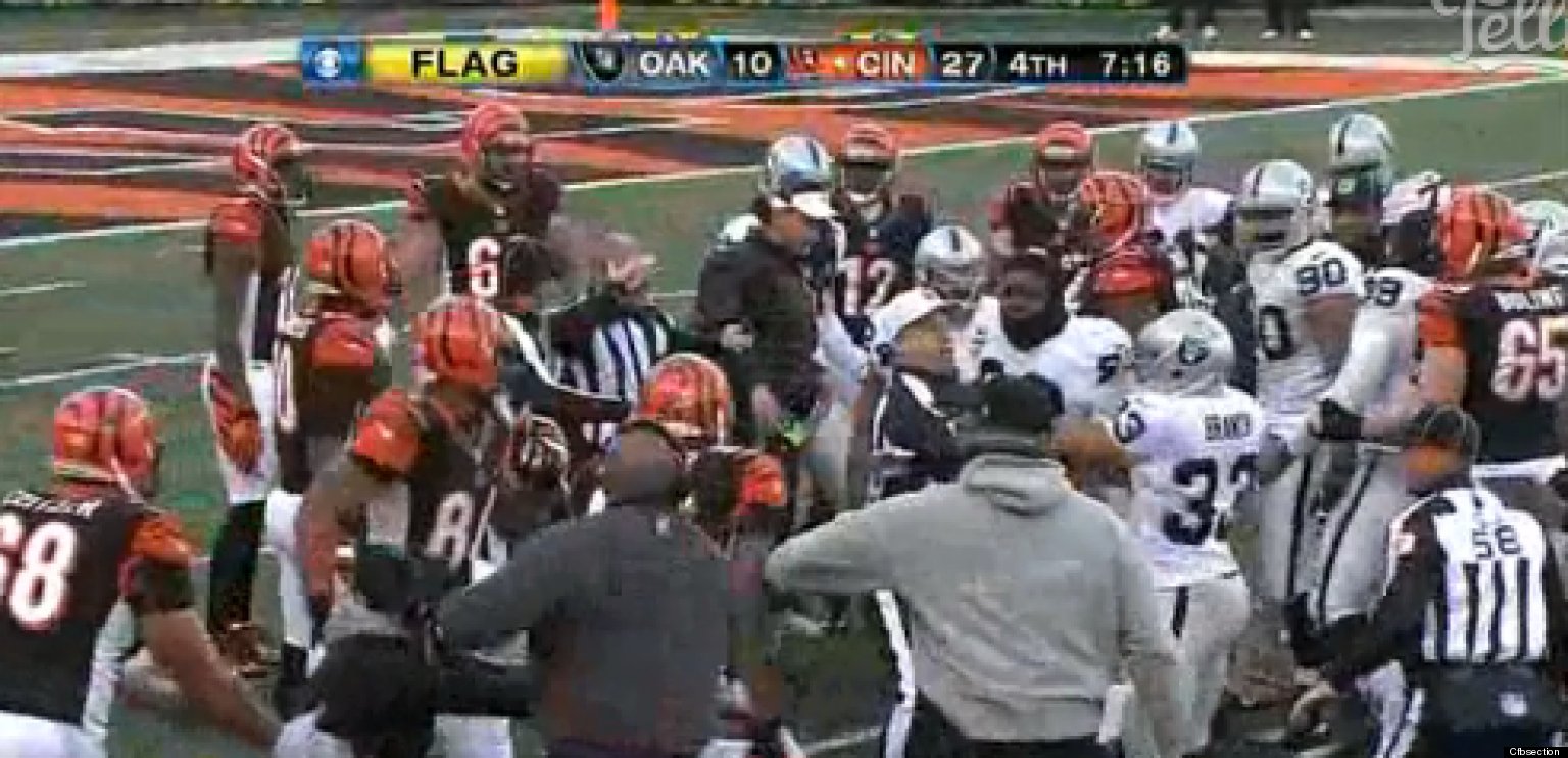 Raiders, Bengals Fight: Andrew Whitworth, Lamarr Houston, Tommy Kelly