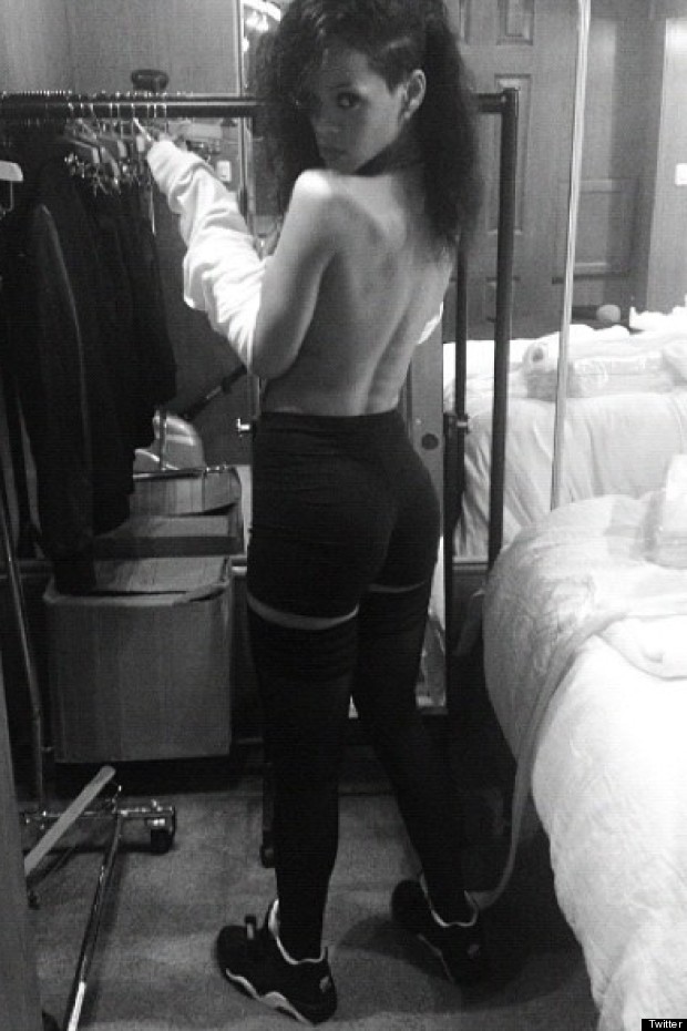 rihannatwitpic