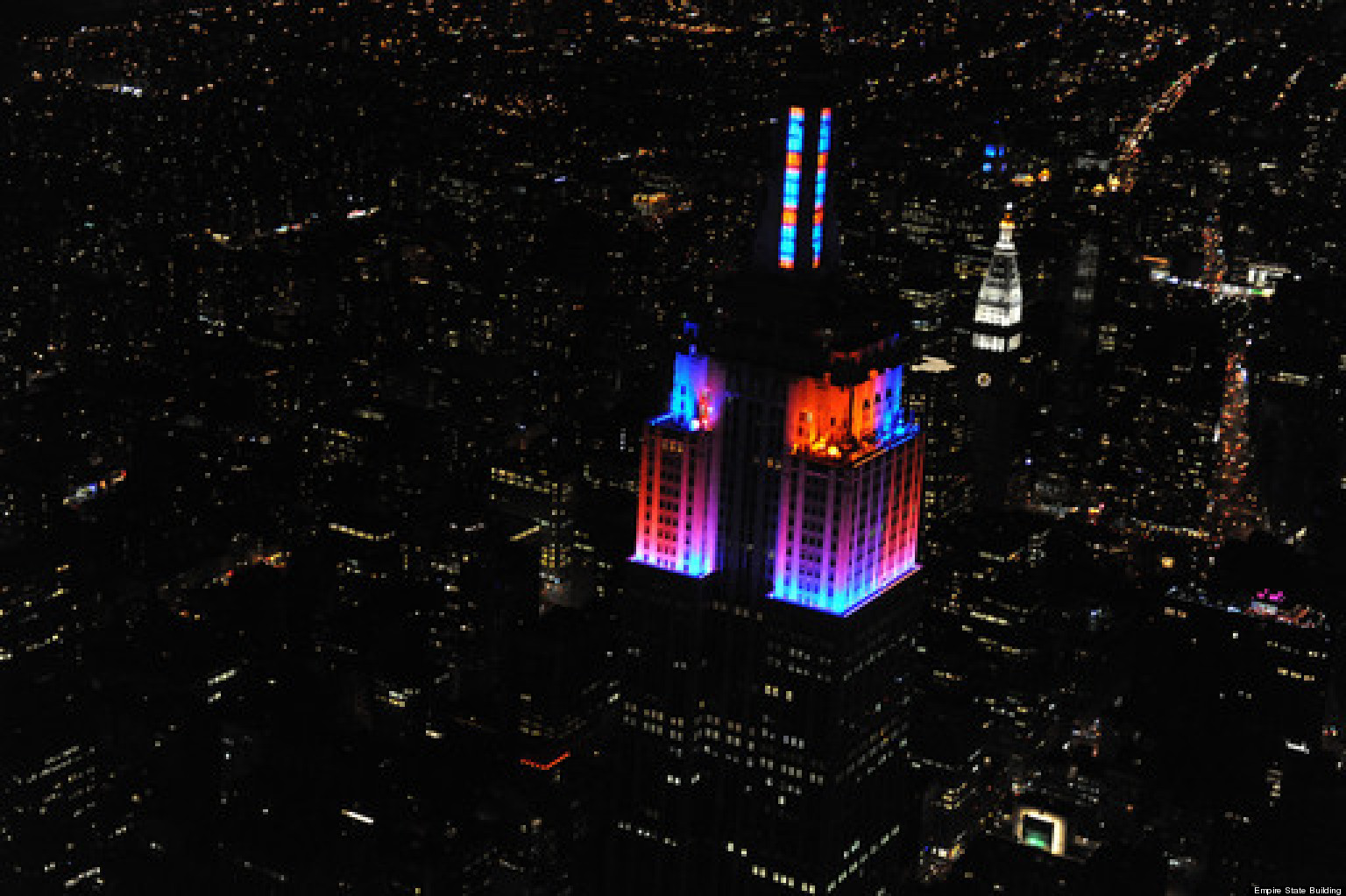 Empire State Building Light Show LED Display Synchronized To Two