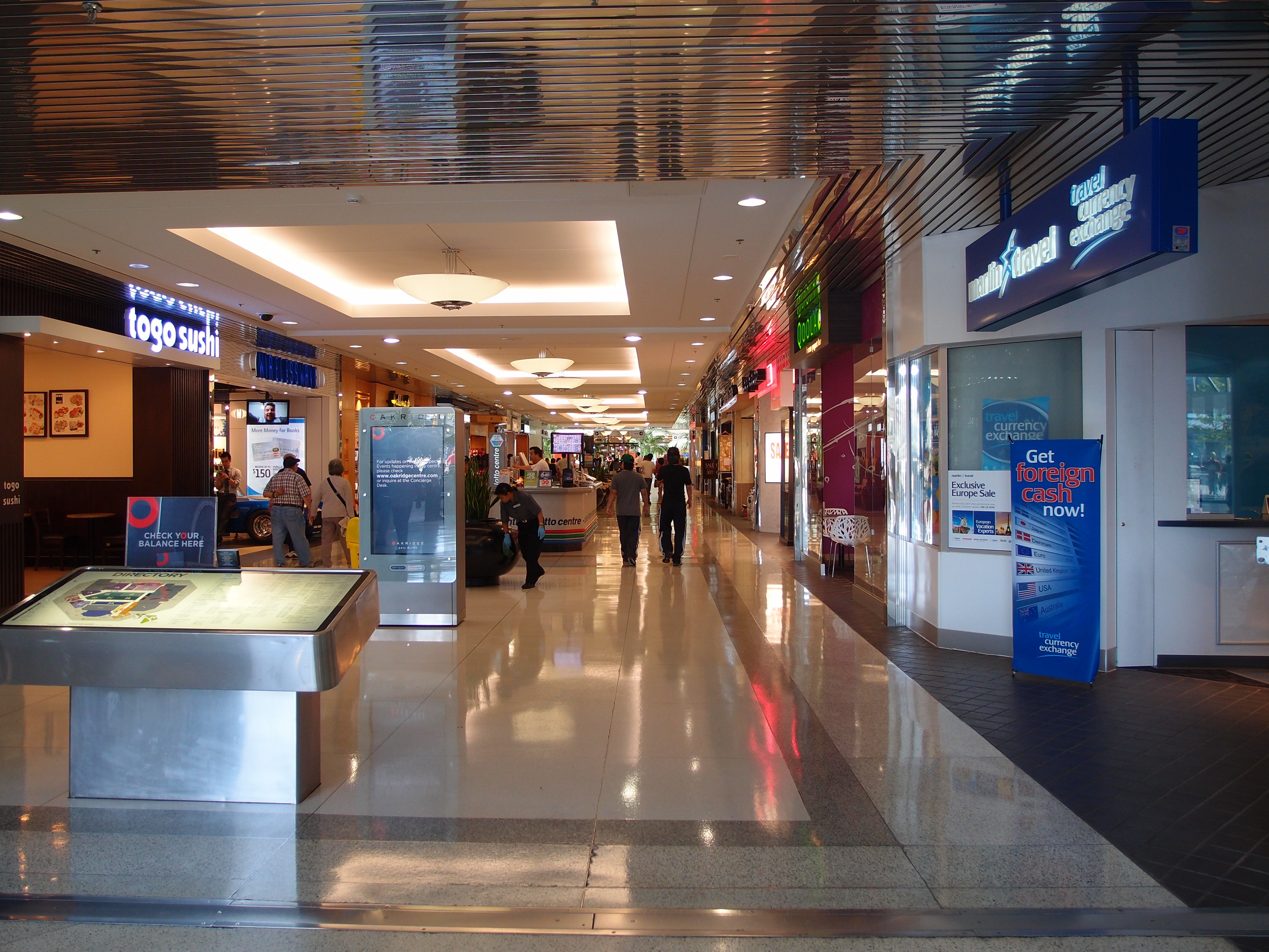 oakridge centre mall