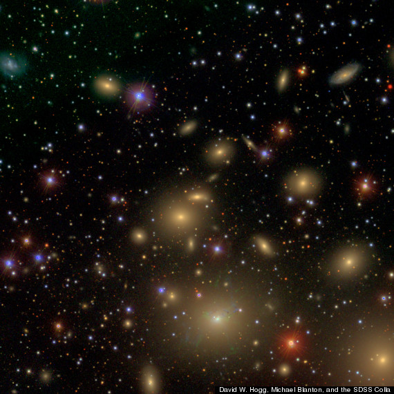 galaxyngc1277giantblackholeclose