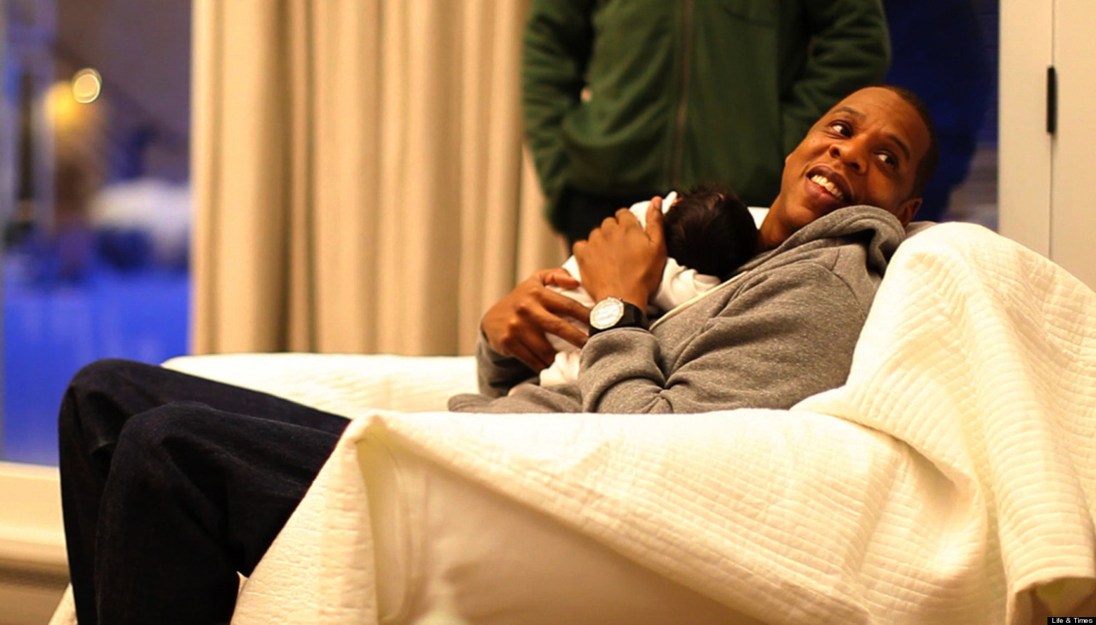 jay-z-s-birthday-hova-turns-43-a-look-back-at-his-stellar-year-huffpost