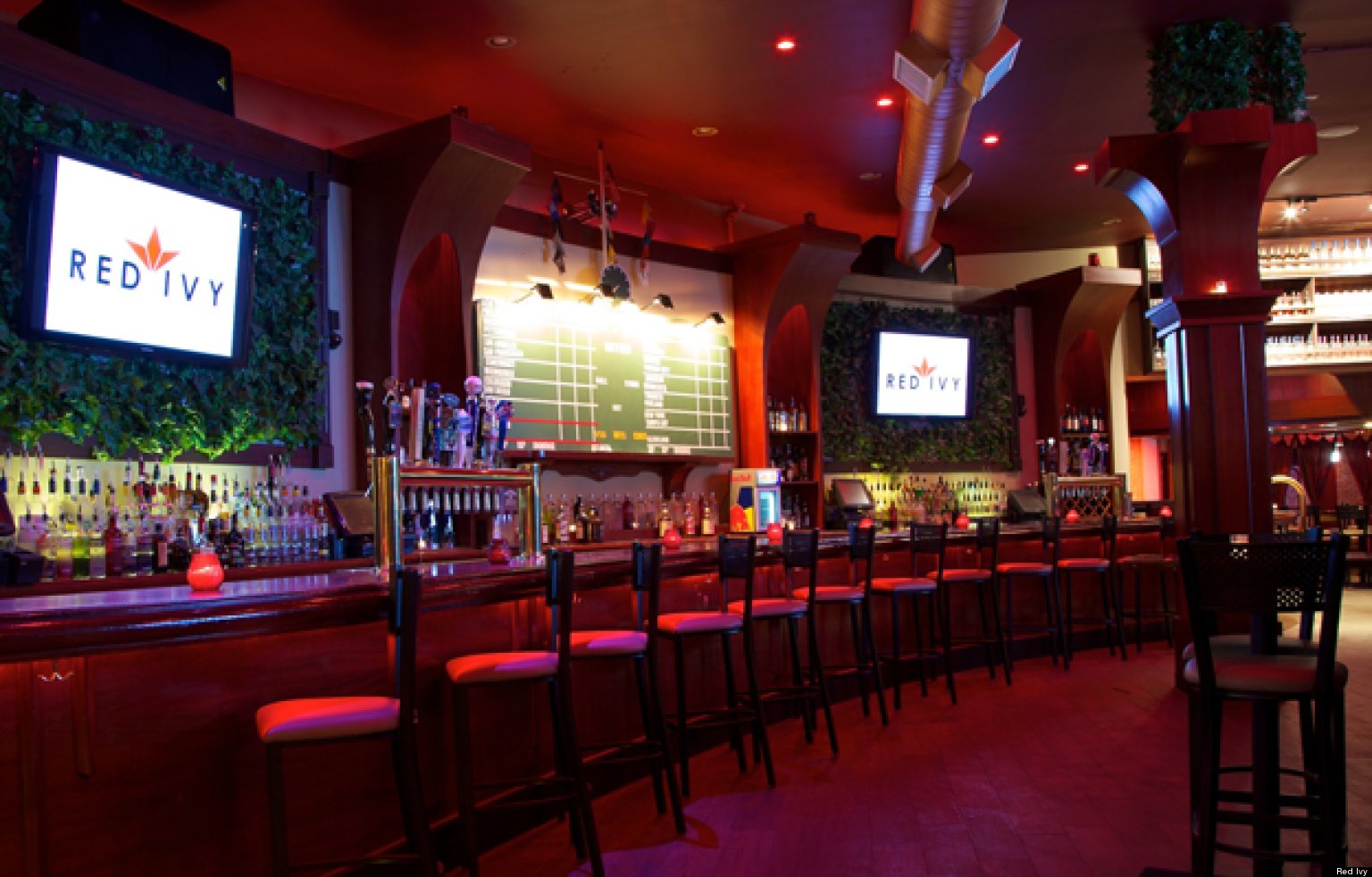 Wrigleyville Bar Stabbing Victim Looked 'Like Friday The 13th' After