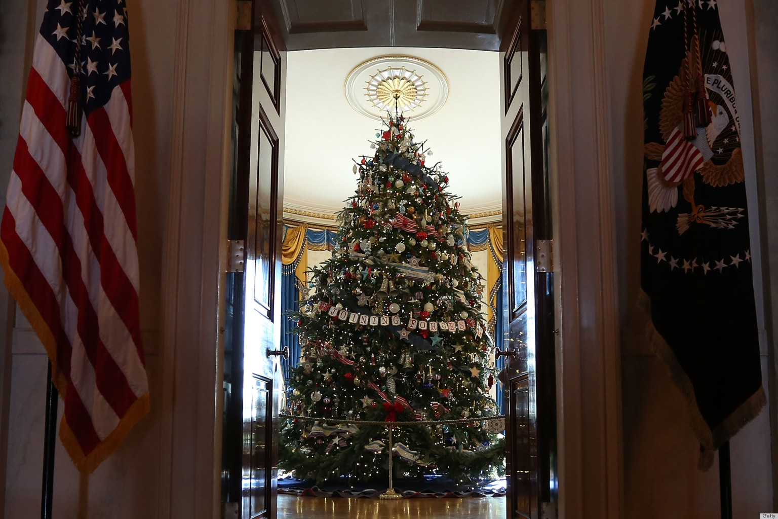 HGTV's ‘White House Christmas 2012' Special Takes Us Inside For The
