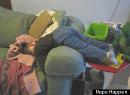 PHOTOS: 13 Hilariously Savvy Napping Positions