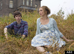 <i>Bates Motel</i> Season 1 Premiere: Mean People Suck