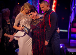 STRICTLY SEMI-FiNAL: Lisa Riley Pays Tearful Tribute To Partner Robin