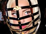 Lady Gaga Dons Bizarre Metal Cage Head...