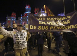 Miles de personas contra la rendición de 