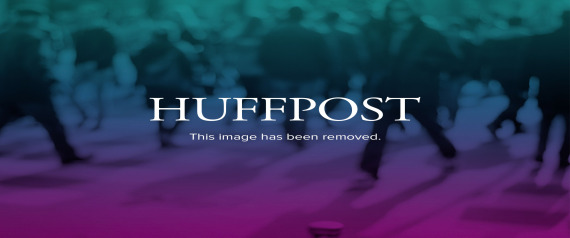 Hugh Grant Donates Hacking Settlement to Campaign R-HUGH-GRANT-large570