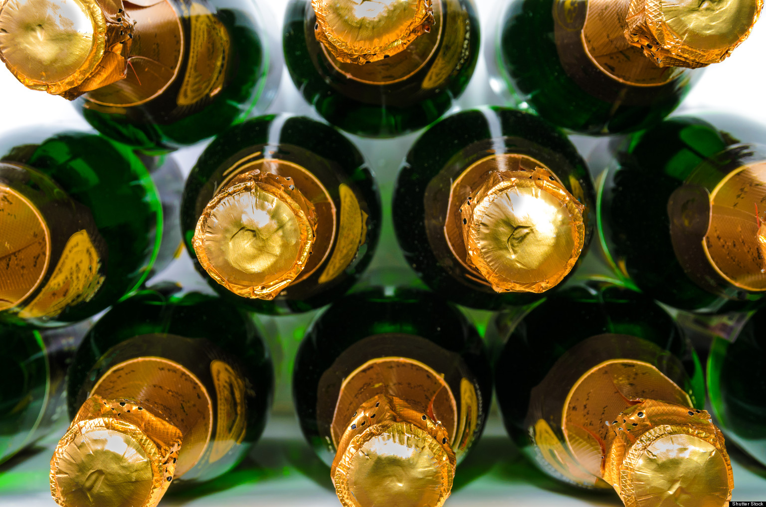 Champagne Bottle Cork Could Leave You Blind On New Year&#039;s Eve | HuffPost