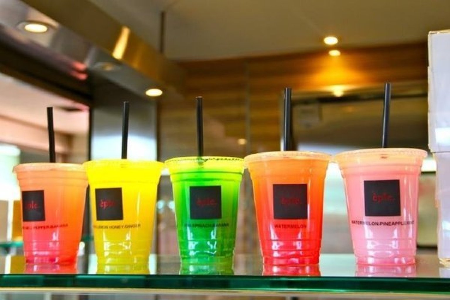 LA Juice Bars: 10 Perfect Stores For Your 2013 Detox (PHOTOS) | HuffPost