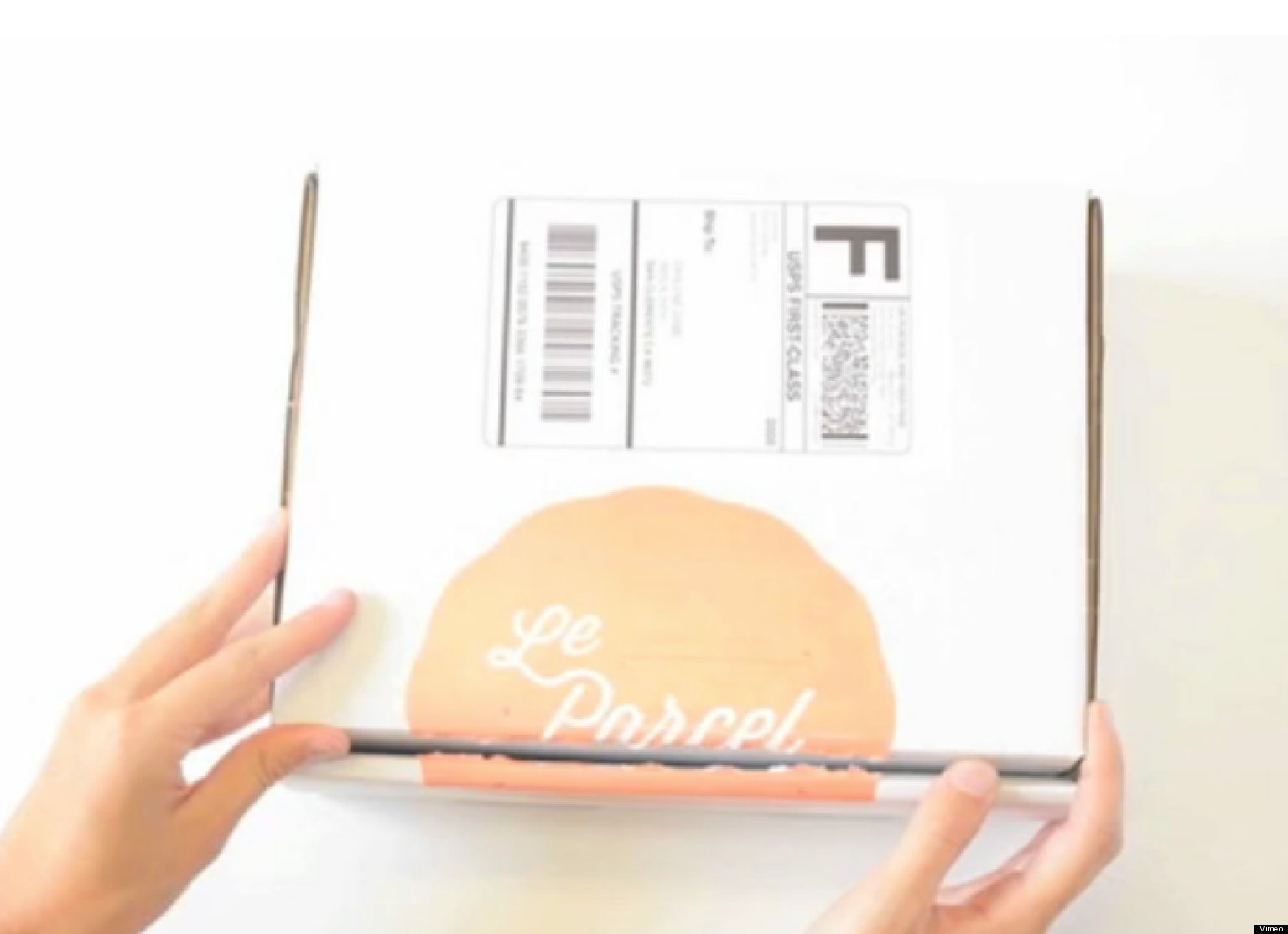 Le Parcel Tampon Delivery Service Debuts HuffPost