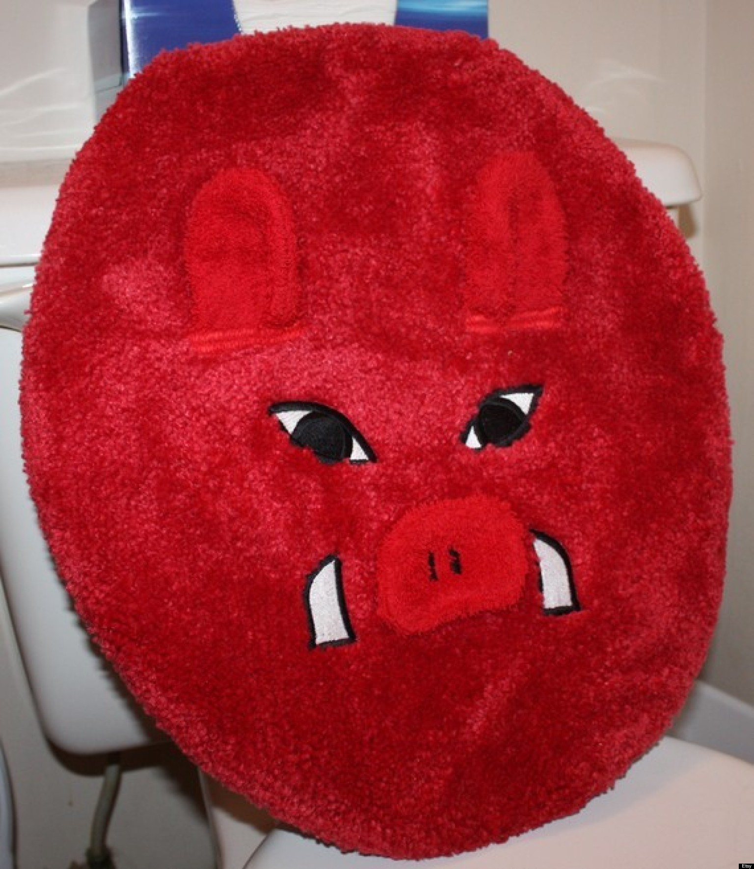 25 Ridiculous Toilet Seat Covers (PHOTOS) | HuffPost 25 Ridiculous Toilet Seat Covers (PHOTOS) | HuffPost