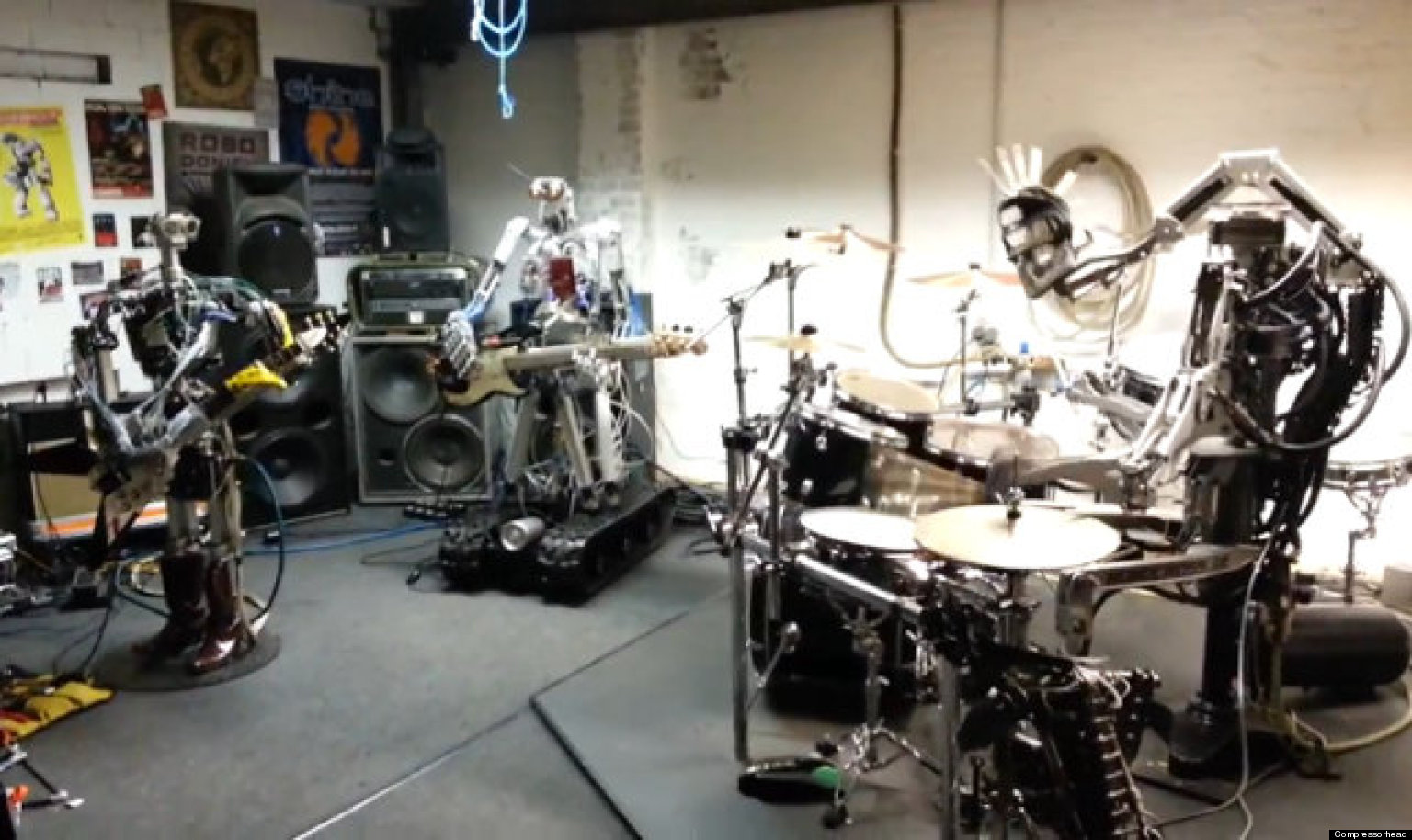 Robot Band Compressorhead Plays Motorhead's 'Ace Of Spades' (VIDEO