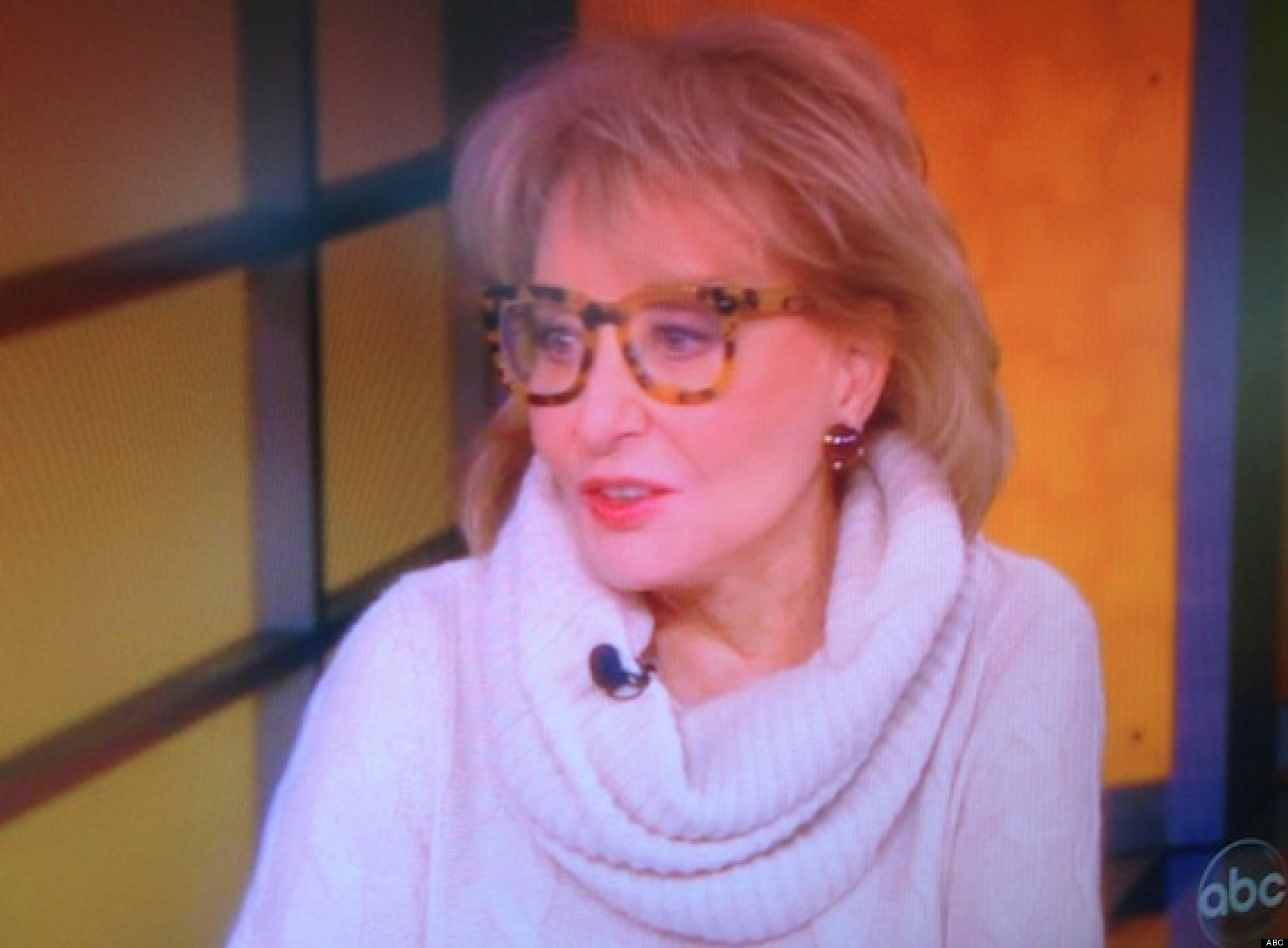 Barbara Walters' EyePopping Glasses On 'The View' (PHOTO, POLL) HuffPost