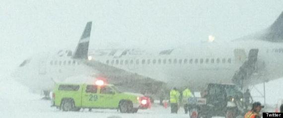 Kelowna Plane Westjet
