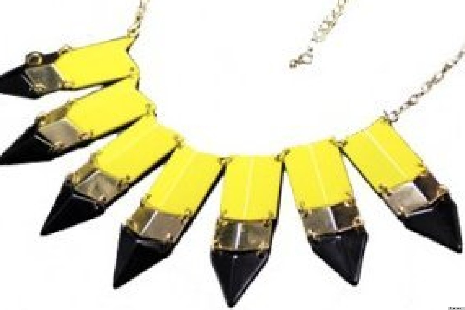 Statement Necklaces That Will Update Your Look For Under 15 (PHOTOS