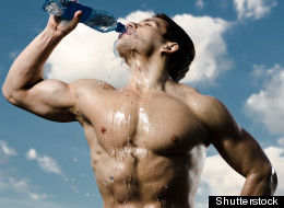Les hommes qui se trouvent beaux en demanderaient plus