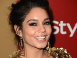 Vanessa Hudgens Golden Globes: Star Flaunts Cleavage...