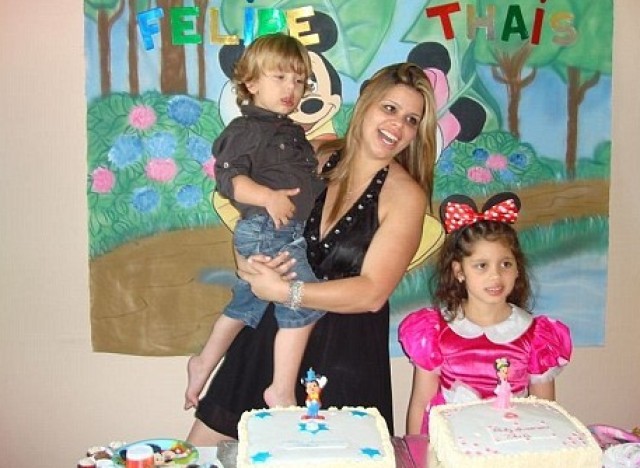 thais felipe