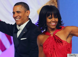 Michelle Obama éblouissante dans une robe rouge Jason Wu (PHOTOS/VIDÉO)
