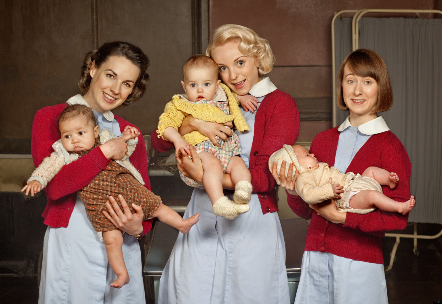 Résultat d’images pour call the midwife with baby