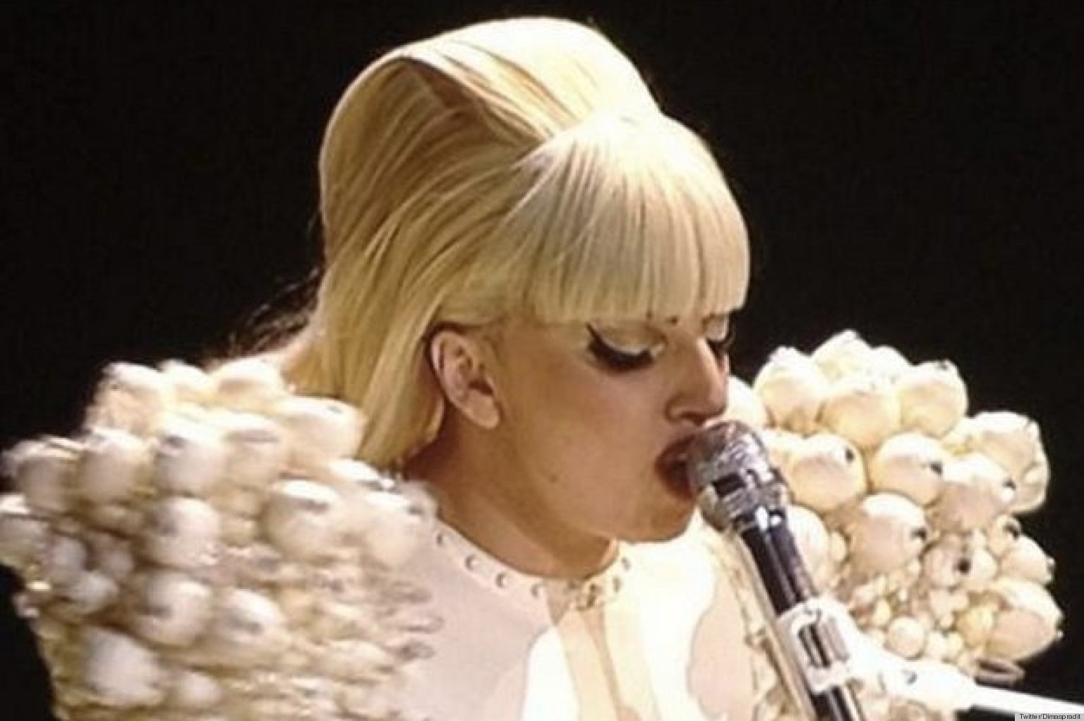 lady gaga outfit for the inauguration
