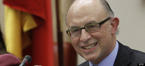 Hacienda prepara un recorte de sueldo de empleados municipales