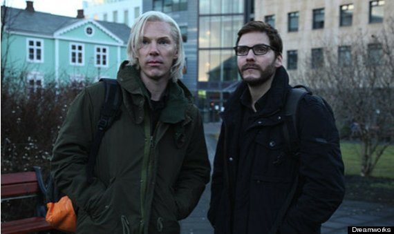 como sera assange en el cine