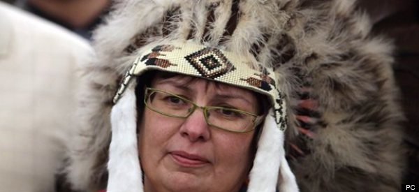 Theresa Spence met fin à sa grève de la faim