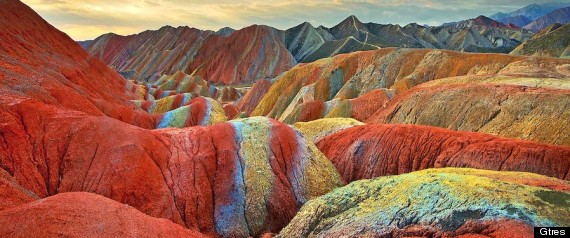 Montaas De Colores En China