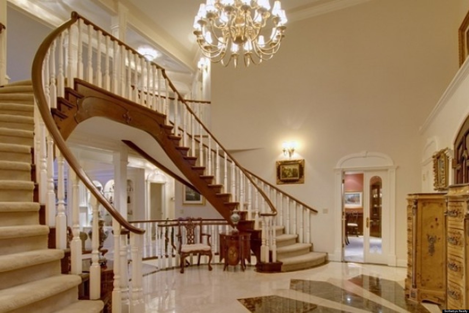 House Prices Alberta Luxury Homes More Common, Housing Market Strong