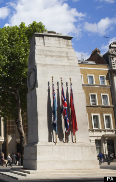 <HH--PHOTO--CENOTAPH--960719--HH>