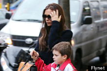 Victoria Beckham In A Fish And Chip Shop? Yes, Really