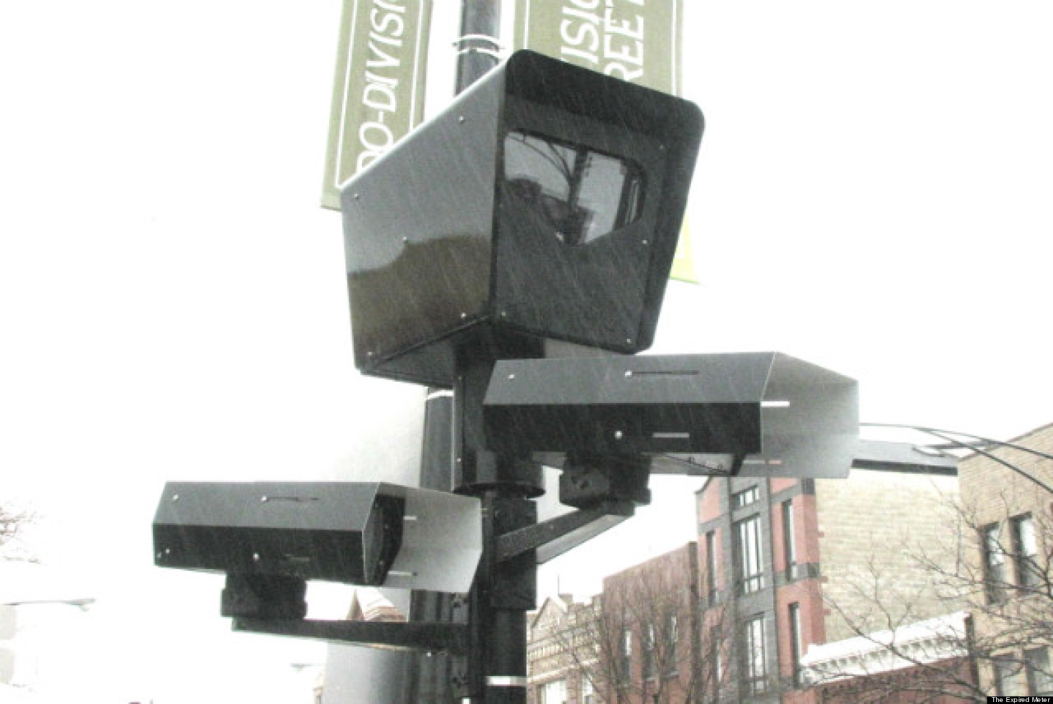 appellate-court-upholds-legality-of-chicago-s-red-light-cameras-huffpost