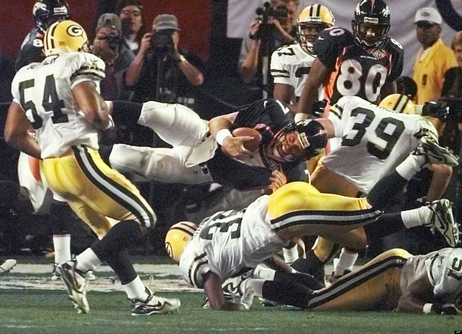 Super Bowl Highlights: John Elway Helicopter Dive, Lynn Swann Catch Among Top Plays ...1536 x 1111