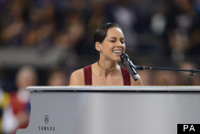 Alicia Keys Nails The National Anthem At The Super Bowl