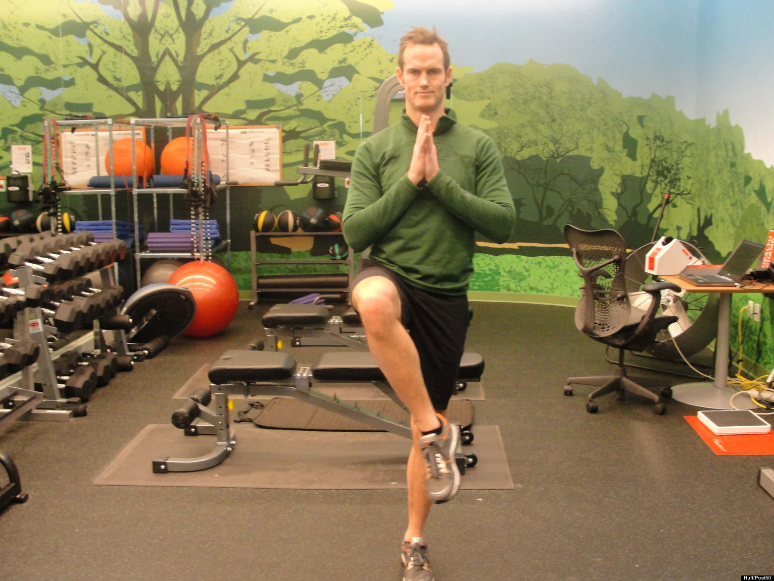 Best Thigh Workouts To Tone And Strengthen Your Quads HuffPost