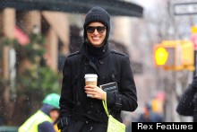 Pop! Karolina Kurkova's Neon Clutch Hits The Spot