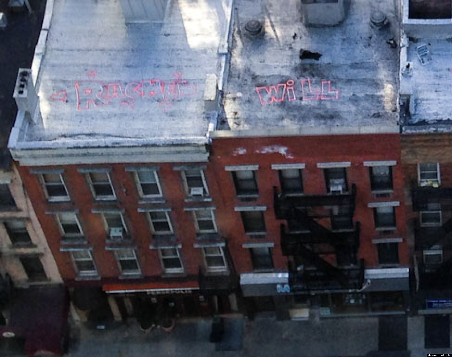 Graffiti Marriage Proposal: Artist Paints His Proposal On Five NYC